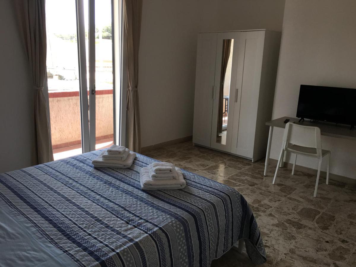 Villa Iavernaro Pulsano Bagian luar foto
